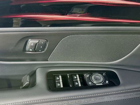 New 2026 Lincoln Nautilus Premier image 18