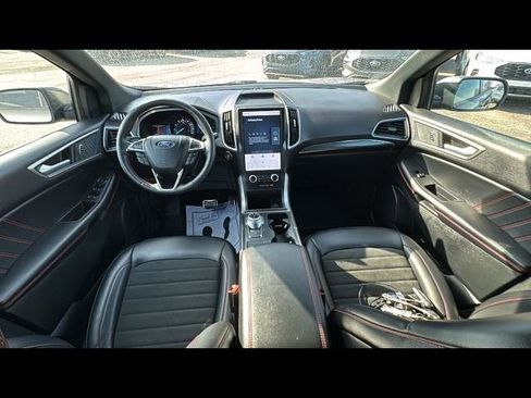 Certified 2024 Ford Edge ST-Line AWD/4WD image 13