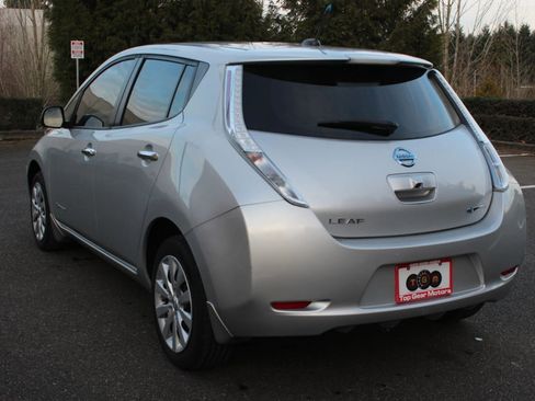 Used 2014 Nissan Leaf S w/ Charge Package image 7