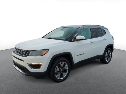 Certified 2018 Jeep Compass Limited image 4