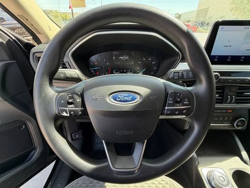 Used 2020 Ford Escape SE FWD image 14