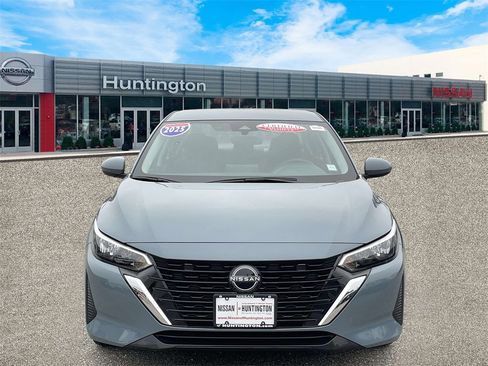 Certified 2025 Nissan Sentra SV image 2