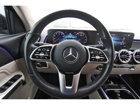 Used 2022 Mercedes-Benz GLB 250 image 14
