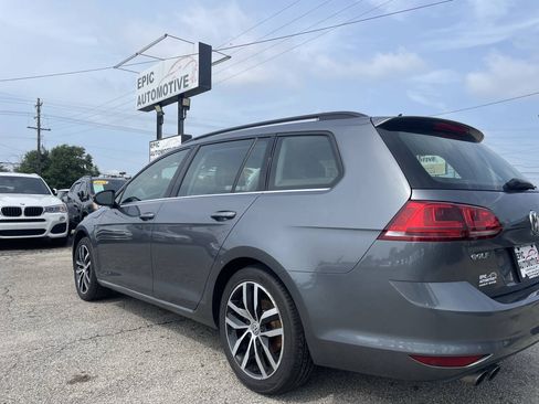Used 2016 Volkswagen Golf Limited Edition FWD image 7