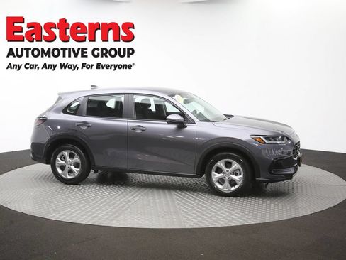 Used 2025 Honda HR-V LX image 45