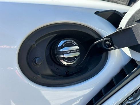 Certified 2025 Porsche 911 GT3 RS image 40