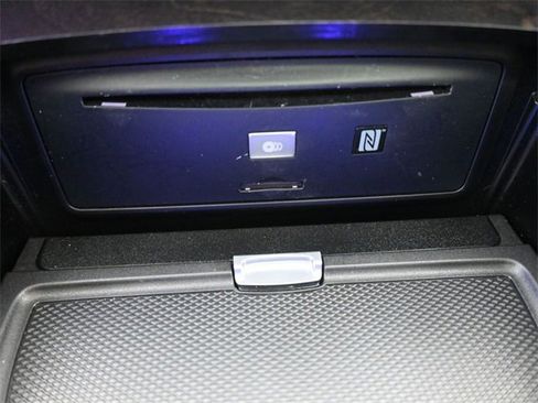 Used 2016 Mercedes-Benz S 550 Sedan image 3