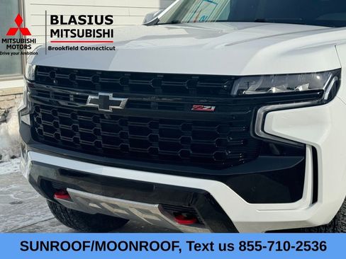 Used 2023 Chevrolet Tahoe Z71 w/ Luxury Package AWD/4WD image 6