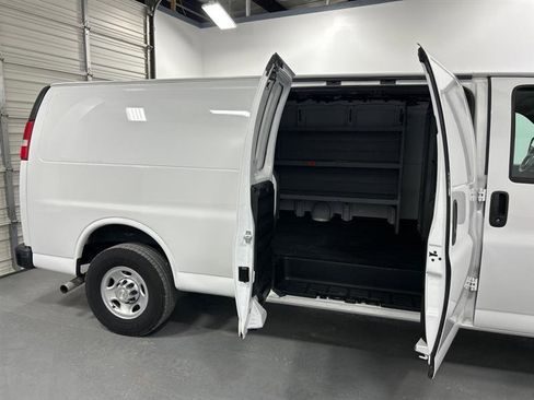 Used 2020 Chevrolet Express 2500 Extended w/ Communications Package image 13