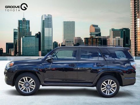 Used 2023 Toyota 4Runner TRD Sport w/ Technology Package image 2