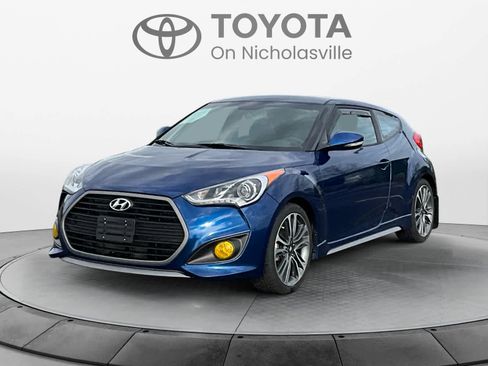 Used 2016 Hyundai Veloster Turbo image 1