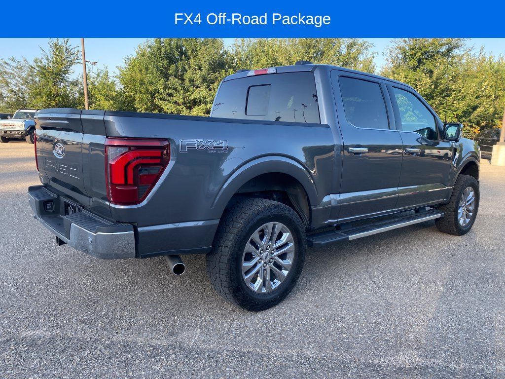 Used 2025 Ford F150 Lariat w/ Equipment Group 501A Mid AWD/4WD image 6
