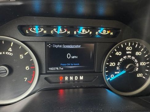Used 2017 Ford F150 XLT w/ Equipment Group 302A Luxury AWD/4WD image 18