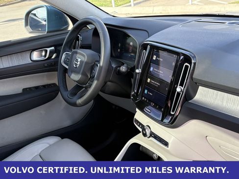 Certified 2023 Volvo XC40 B4 Plus image 35