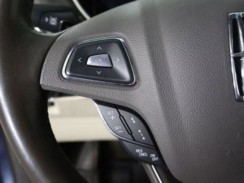 Used 2018 Lincoln MKX Reserve w/ Driver Assistance Package image 45