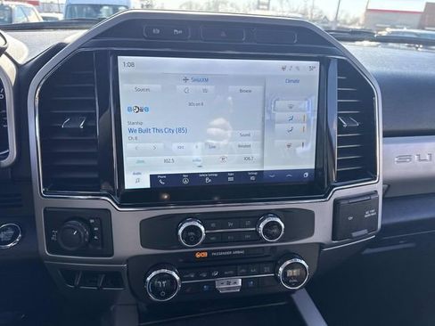 Used 2022 Ford F350 Lariat w/ Black Appearance Package image 27