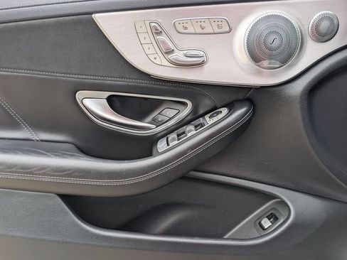 Used 2019 Mercedes-Benz C 63 AMG Cabriolet image 31