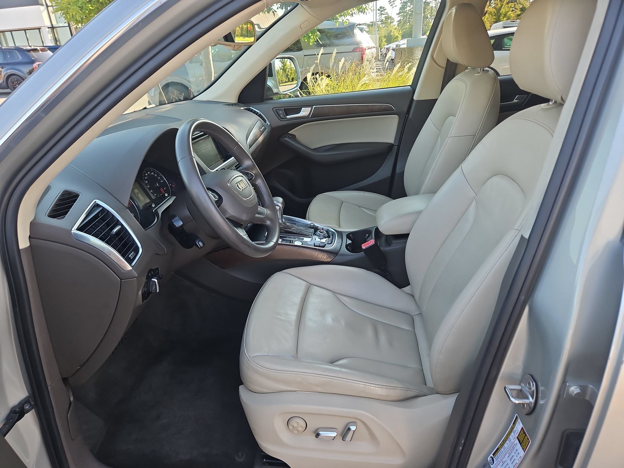 Used 2014 Audi Q5 3.0T Premium Plus AWD/4WD image 24