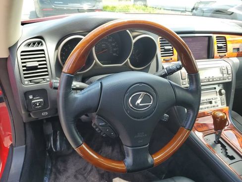 Used 2005 Lexus SC 430 Convertible RWD image 11