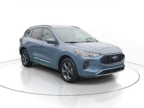 Certified 2024 Ford Escape ST-Line Select w/ Tech Pack #2 AWD/4WD image 2