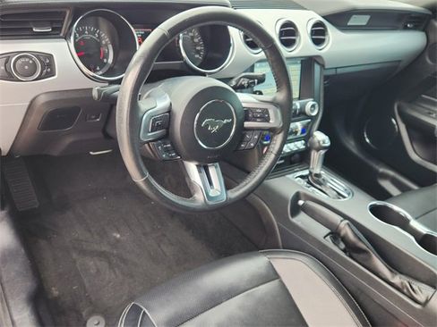 Used 2017 Ford Mustang GT Premium image 2