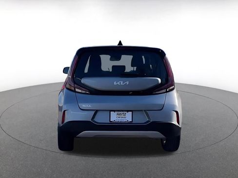 Used 2025 Kia Soul LX w/ LX Technology Package image 12