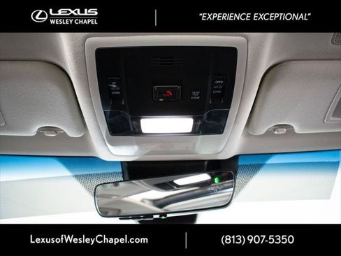 Certified 2023 Lexus ES 250 w/ Premium Package AWD/4WD image 21