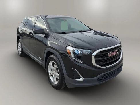 Used 2018 GMC Terrain SLE FWD image 1