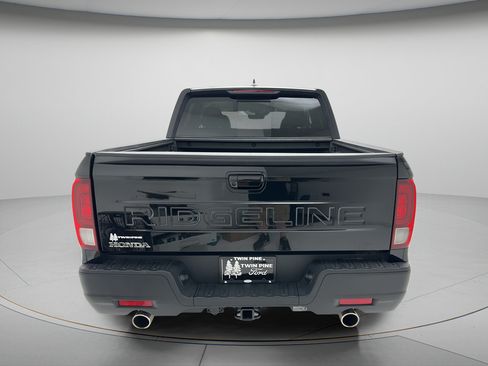 Used 2025 Honda Ridgeline RTL image 5