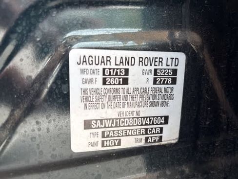 Used 2013 Jaguar XJ AWD image 20