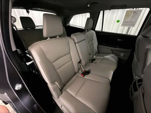 Used 2022 Honda Pilot EX-L image 16