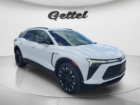 Used 2024 Chevrolet Blazer EV RS AWD/4WD image 3