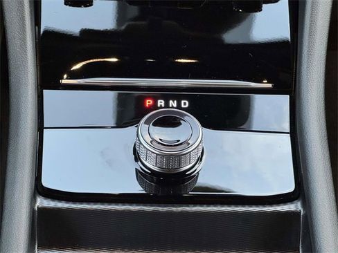 New 2025 Jeep Grand Cherokee Altitude image 7