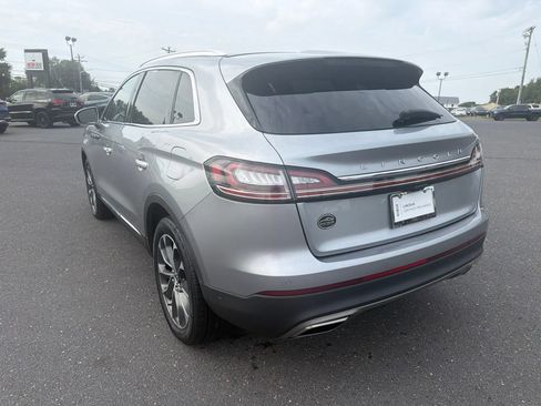 Certified 2022 Lincoln Nautilus Reserve AWD/4WD image 3