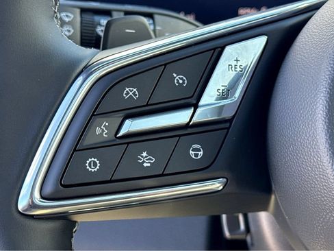 New 2026 Buick Enclave Avenir w/ Super Cruise Package FWD image 17