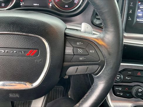 Used 2015 Dodge Challenger R/T w/ Quick Order Package 28B R/T RWD image 19