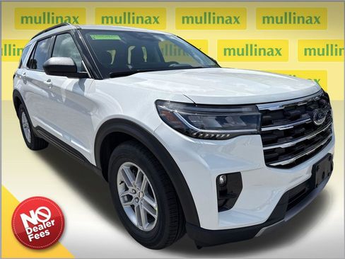 New 2026 Ford Explorer Active w/ Active Comfort Package RWD image 1
