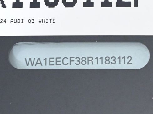 Certified 2024 Audi Q3 2.0T Premium Plus w/ Premium Plus Package image 24