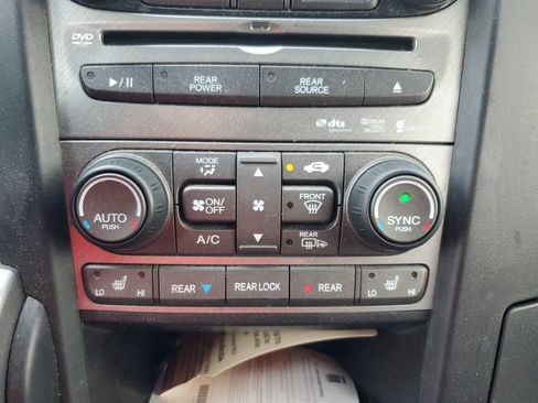 Used 2013 Honda Pilot Touring image 18