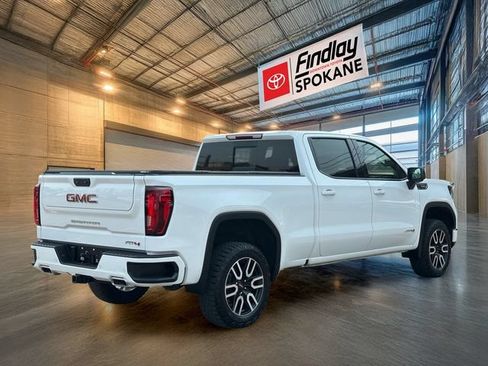 Used 2025 GMC Sierra 1500 AT4 w/ AT4 Premium Package AWD/4WD image 5