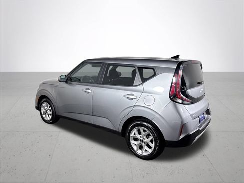 Certified 2024 Kia Soul LX w/ Option Group 015 FWD image 9