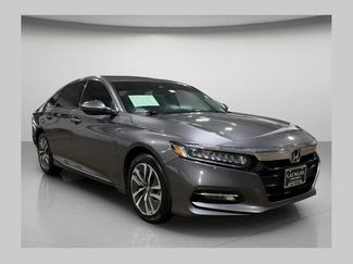 Used 2019 Honda Accord Touring video 1