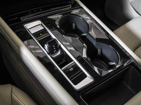 New 2026 Volkswagen Atlas SEL Premium R-Line AWD/4WD image 30