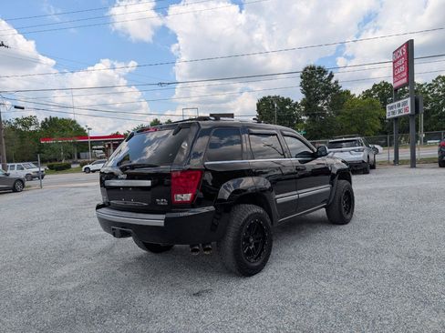 Used 2006 Jeep Grand Cherokee Overland w/ Skid Plate Group AWD/4WD image 7