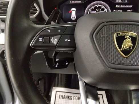 Used 2020 Lamborghini Urus image 13