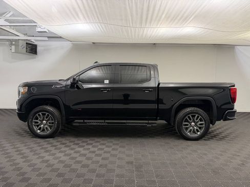 Used 2021 GMC Sierra 1500 AT4 w/ AT4 Premium Package AWD/4WD image 2