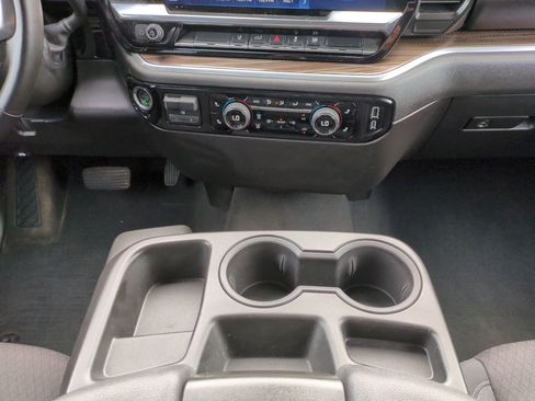 Certified 2025 Chevrolet Silverado 2500 LT w/ Convenience Package AWD/4WD image 19