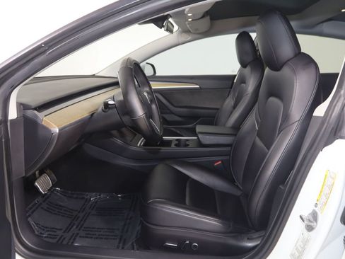 Used 2021 Tesla Model 3 Standard Range Plus RWD image 13