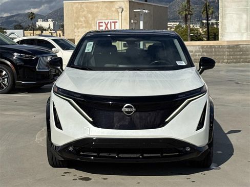 Used 2023 Nissan Ariya EVOLVE+ e-4ORCE image 3