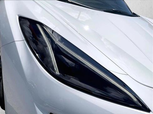 Used 2025 Chevrolet Corvette Z06 RWD image 28